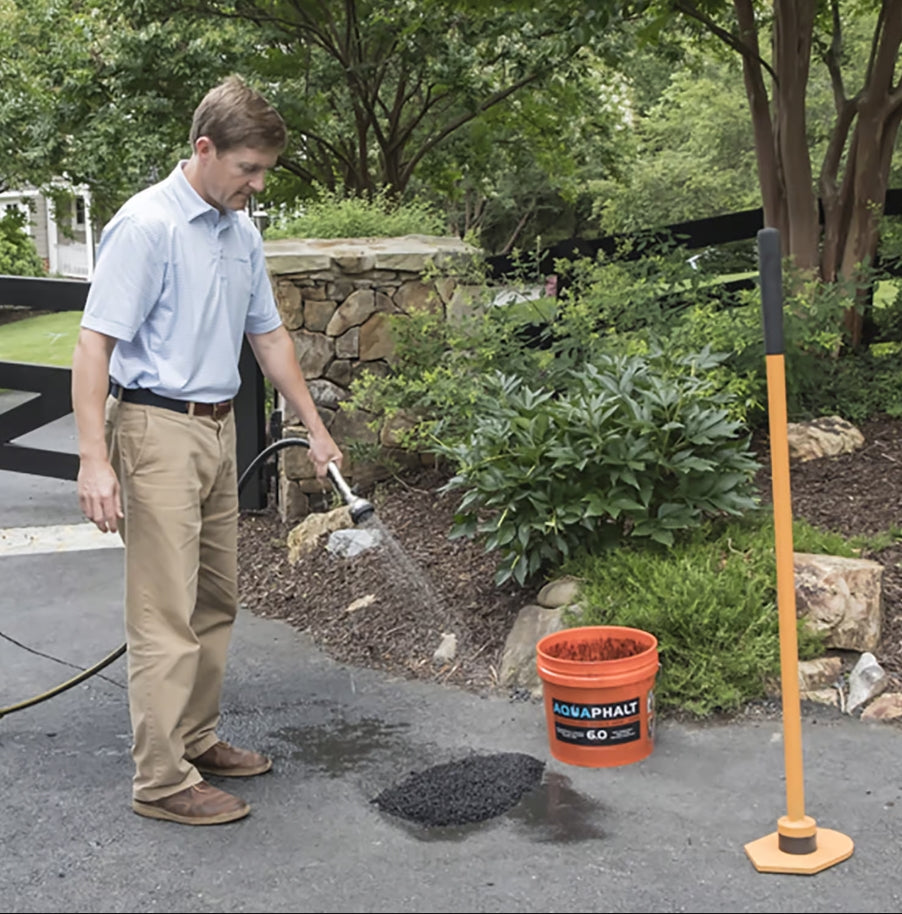 Aquaphalt 4.0 Black Water-Based Asphalt and Concrete Patch 3.5 gal